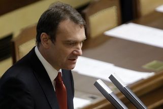 SPD zazdila celý jednací den Sněmovny. Můžeme jim to oplatit, pohrozil Benda - Novinky